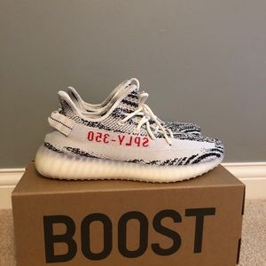 Yeezy 350 V2 Zebra